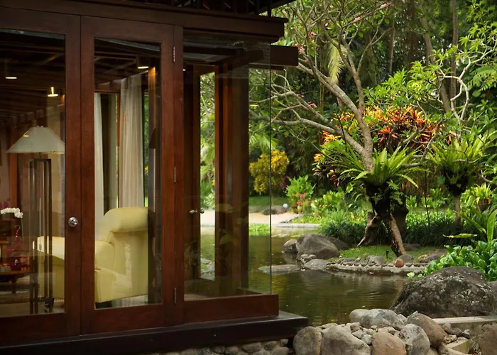 Villa Kamaniiya River Sayan -